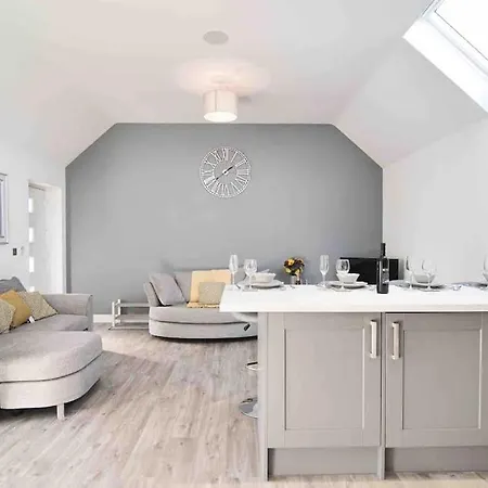 Hoxne Cottages - Poppy Cottage With Private Hot Tub York Extérieur photo