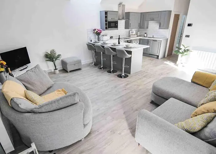 Hoxne Cottages - Poppy Cottage With Private Hot Tub